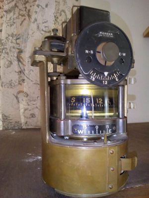 Bussola Militare in Ottone